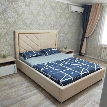 Vip Квартира Центр Uralsk Exterior photo