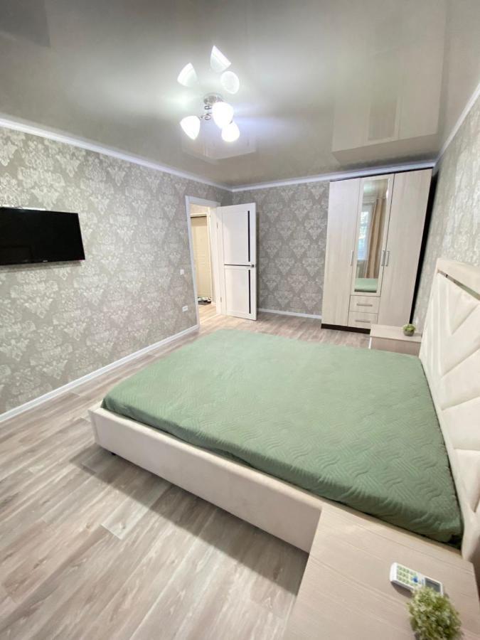 Vip Квартира Центр Uralsk Exterior photo
